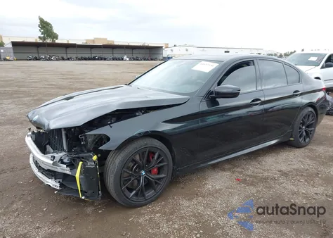 2022 BMW 540 I z USA, uszkodzony, nr VIN WBA53BJ09NWX42759